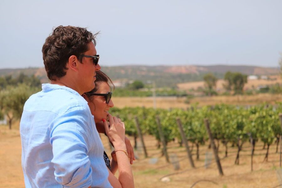 Carvoeiro/Portimão/Alvor: Wine Tour w/ Tasting, Tapas, Music - Four wines, four tapas, paired like they mean it