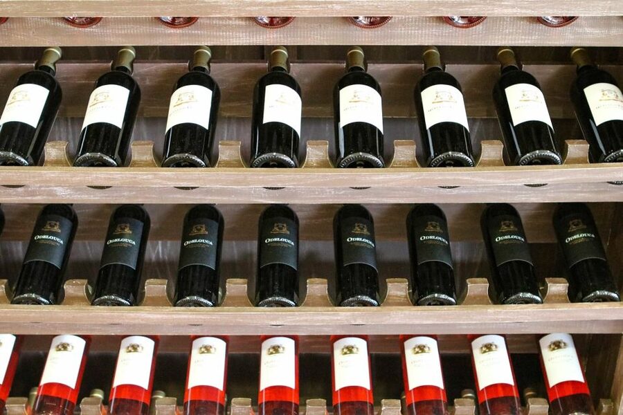Carvoeiro/Portimão/Alvor: Wine Tour w/ Tasting, Tapas, Music - Duration and what to wear, so the walk doesn’t ruin your mood
