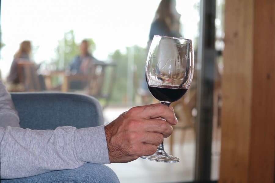 Carvoeiro/Portimão/Alvor: Wine Tour w/ Tasting, Tapas, Music - Finding the winery: GPS, the gate, and the 700 meter walk