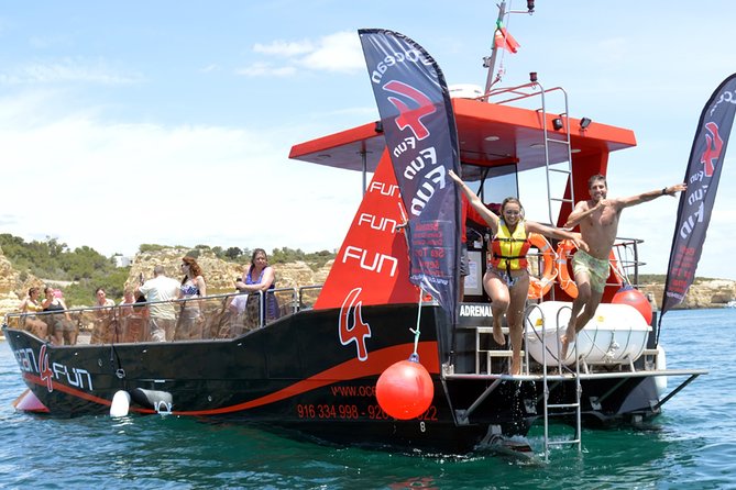 Catamaran Tour to Benagil Caves - Weather, crowds, and the one thing you should not ignore