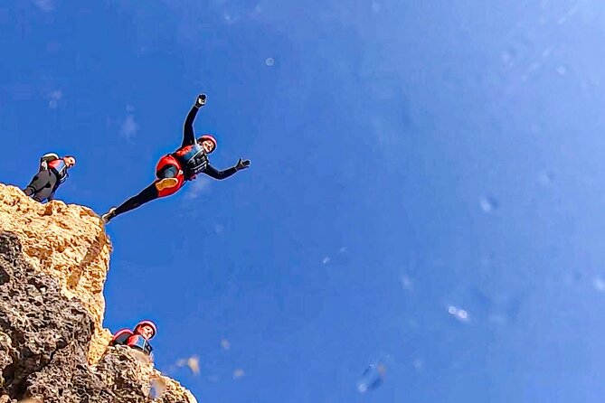 CLIFF JUMPING tour - Coasteering in Albufeira - Key things that make this CLIFF JUMPING coasteering tour worth it