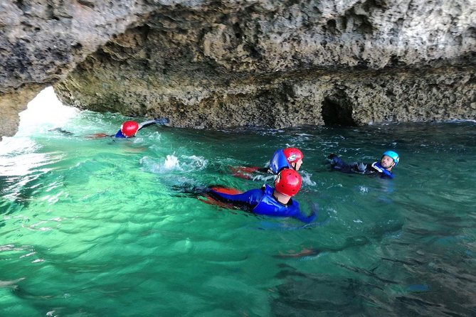CLIFF JUMPING tour - Coasteering in Albufeira - Gear and Safety: What You Get, What You Should Leave Behind