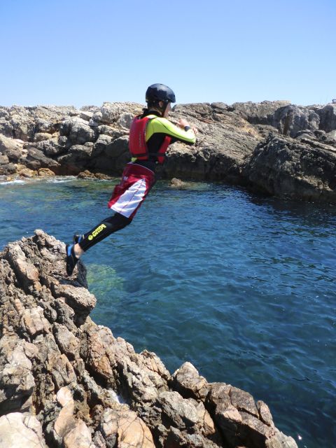 Coasteering Algarve: Cliff Jump, Swim & Climb in Sagres - Walking the Coastline: Hidden Beaches, Rock Formations, and Marine Notes