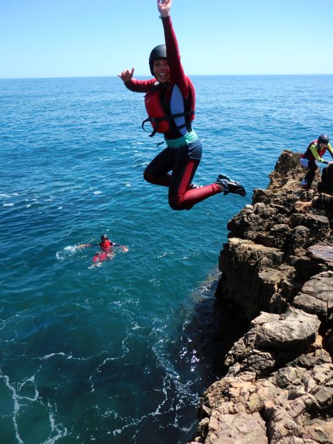 Coasteering Algarve: Cliff Jump, Swim & Climb in Sagres - Climb, Walk, Repeat: What the 3.5 Hours Feels Like Physically
