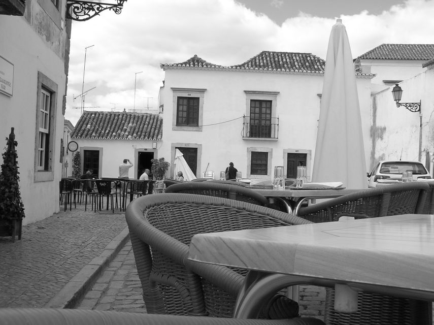 Cultural Faro 90-Minute Segway Tour - Arco de Repouso: The Arabesque Arch That’s Made for Photos