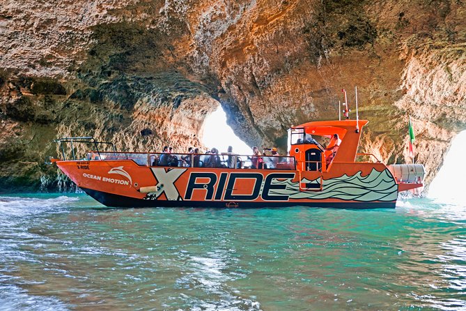 Dolphin Watching and Caves Cruise - Getting to the Marina and Finding the Boat Fast (Cais H, Escritório 12)