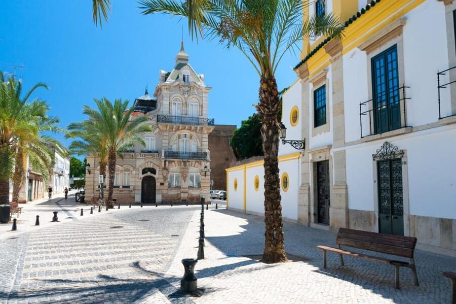 From Albufeira: Discover the Eastern Algarve Guided Day Trip - Eastern Algarve in One Day: Faro, Olhão, Tavira, and the Guadiana Mouth