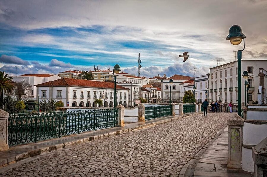 From Albufeira: Discover the Eastern Algarve Guided Day Trip - Getting From Albufeira: How the 8-Hour Rhythm Really Works