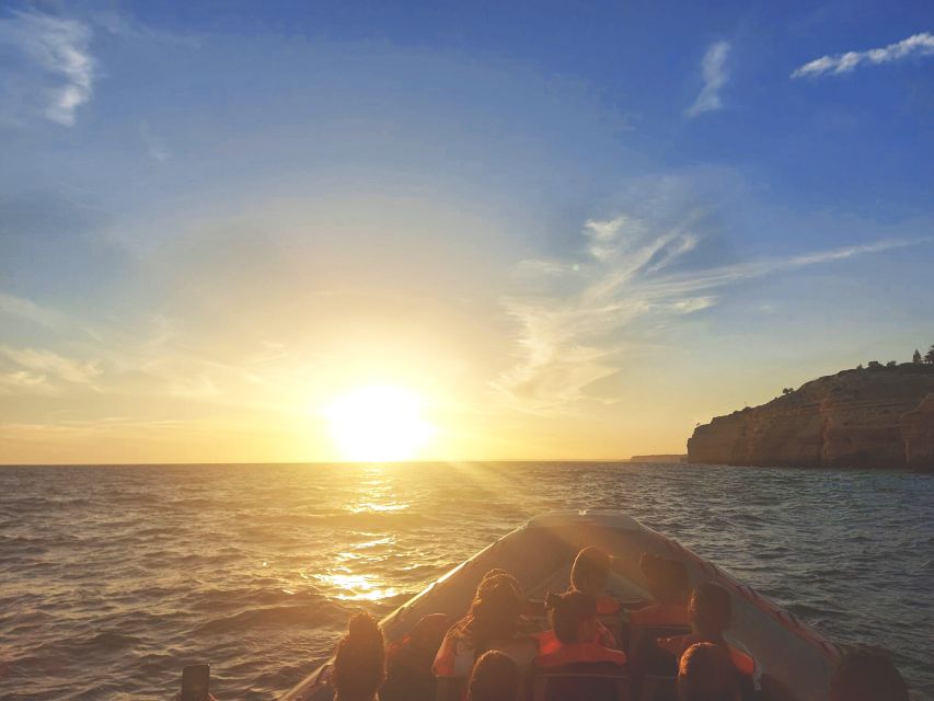 From Portimão: Benagil Sea Caves Boat Tour at Sunrise - Finding the meeting point by the San Francisco Convent Ruins