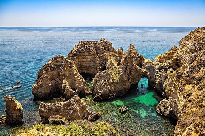Full Day Guided Tour Historical Algarve Finest - Lagos: old town stroll time, plus shops and souvenir browsing