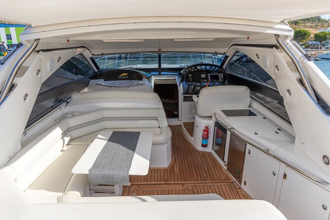 Full-Day Private Cruise in the Algarve Coast by Luxury Yacht - Food, wine, and the lunch reality check