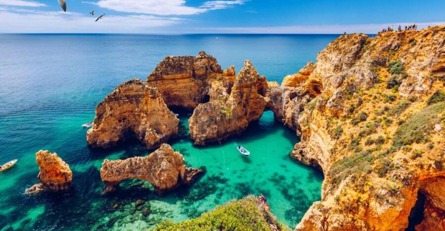 Full-Day Private Tour in Lagos and Benangil from Lisbon - Price and value: what $533 per person really buys