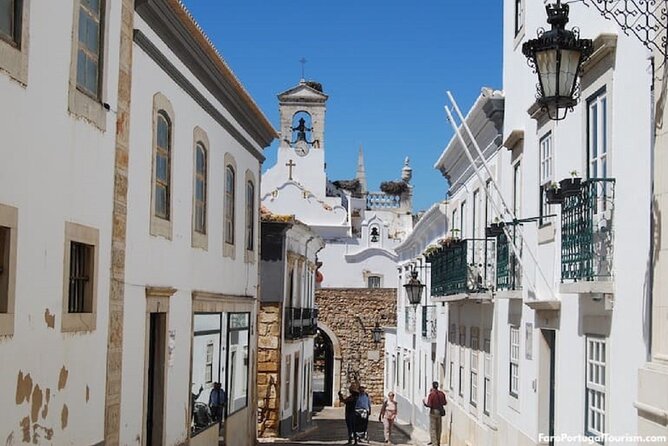 Full-Day Tour Eastern Algarve Finest - Tavira: Cobblestones, Roman Bridge Photos, and a Real Lunch Window