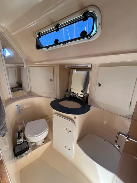 Golden Hour on Elegant Yacht: Sunset Tour in Lagos, Algarve - Where You’ll Sail: Meia Praia, Prainha, and Vau From the Water