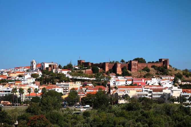 Guided visit to Silves and taste of local flavors - The Small Local Flavor Tasting at the End