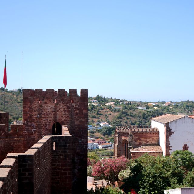 Guided visit to Silves the islamic capital of the Algarve - Gothic cathedral inside the old city walls