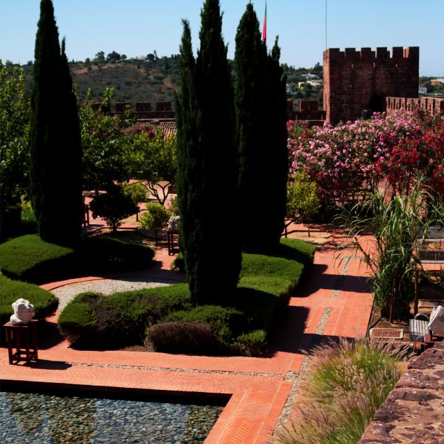 Guided visit to Silves the islamic capital of the Algarve - Local snacks at the end: carob, pastries, and a warm finish