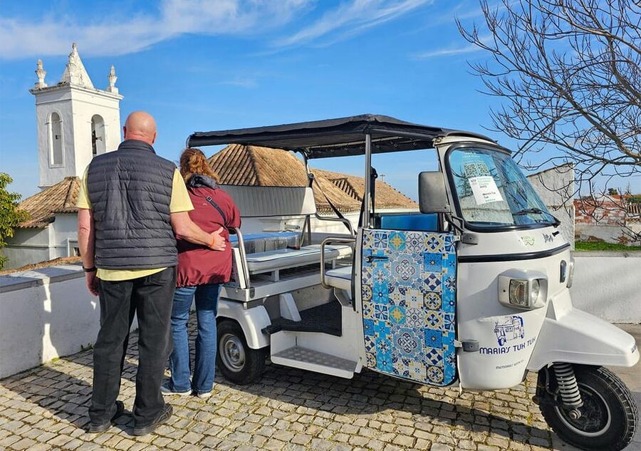 Historic centre & Wine tasting - Who this tour fits best