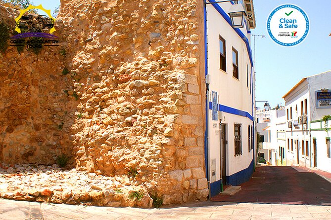 Jeep Tour of the City and Coast of Albufeira - Praia dos Arrifes: Natural Saltwater Pool Formations