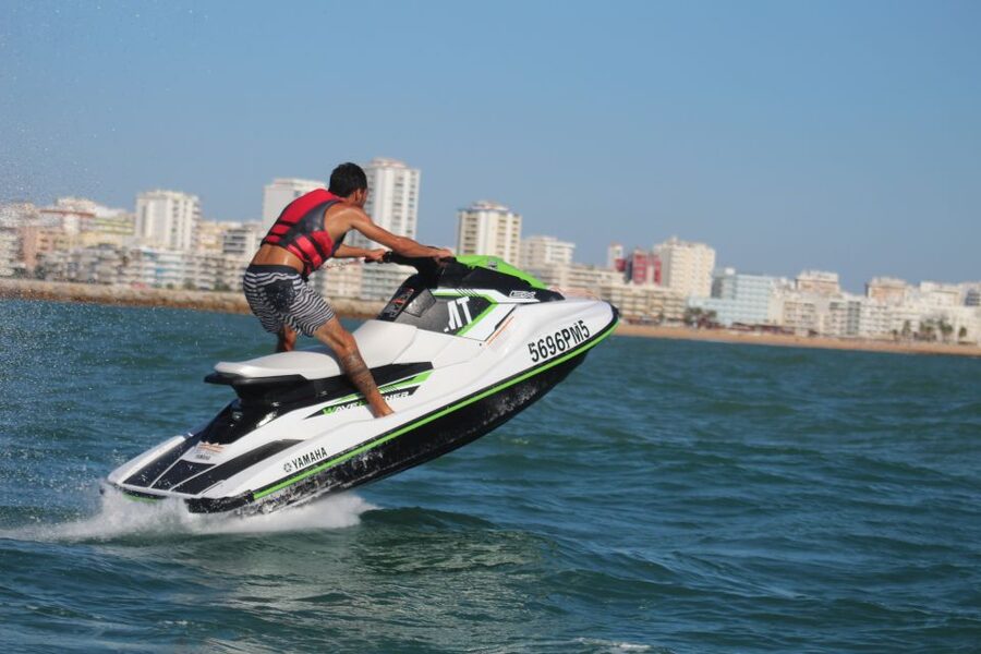Jet Ski Rental in Vilamoura - From Office 5 to the Water: The Short Shuttle Boat Transfer