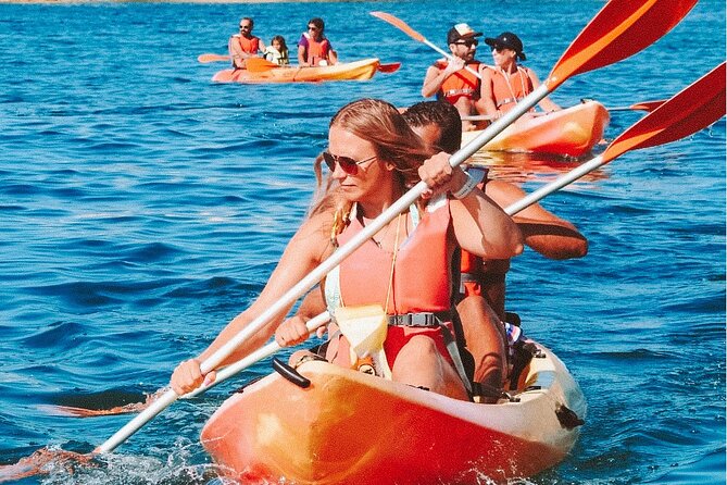 Kayak into the Hidden Caves and Secret Beaches - The Coastal Stops: Arrifes, Coelhinha, and Castelo