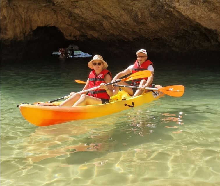 Kayak tour Albufeira. - Meeting Point and Getting Set Up Fast at Kayak Spot