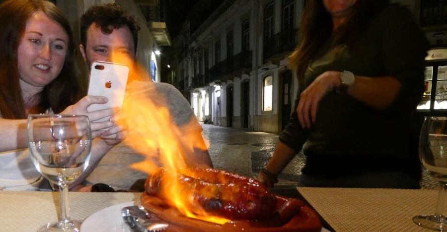 Lagos: 3-Hour Algarve Classic Food Tour - Stop-by-stop: from Mercado Municipal de Lagos to four local taverns