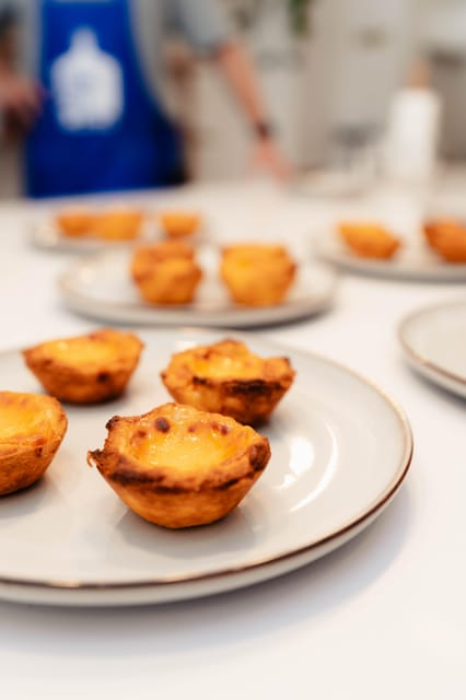 Lagos: Bake Pastel de Nata – Class in Lagos, Algarve - Language support, group size, and why that changes the quality