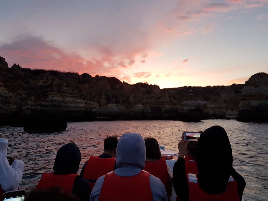 Lagos: Guided Ponta da Piedade Sunset Boat Tour - Narrow passages and photo moments: Siamese Twins and the Corridor