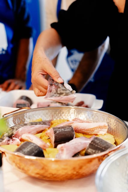 Lagos: Market Tour and Cataplana Cooking Class - Municipal Market of Lagos, where your Cataplana begins