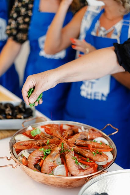 Lagos: Market Tour and Cataplana Cooking Class - Should you book the Lagos market tour and Cataplana cooking class?