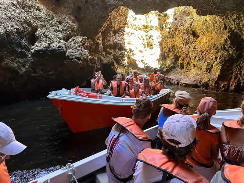 Lagos: Ponta da Piedade Caves Boat Tour - When to Go and What to Wear for Morning Wind