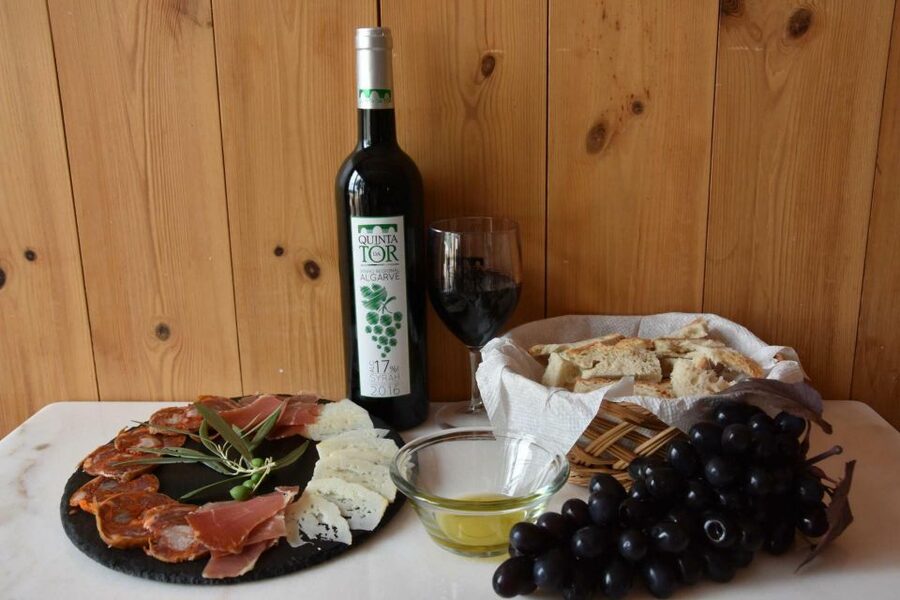 Loulé: Quinta da Tôr Winery Guided Tour and Wine Tasting - Timing and pace: a 2-hour plan that fits real travel days