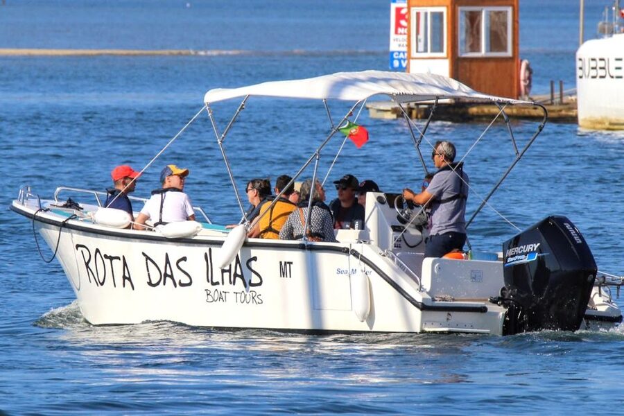 Olhão: 3 Islands Guided Sightseeing Tour with Lunch - Meeting at the Kiosks and what to expect in the first 20 minutes