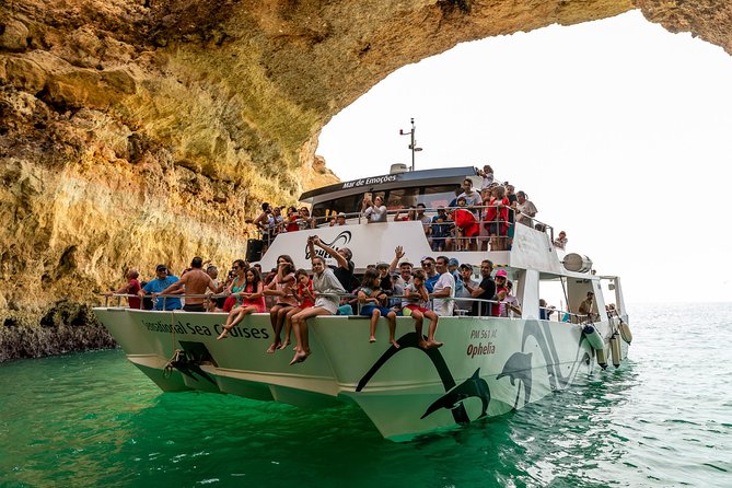 Ophelia Catamaran Cruises + Beach BBQ - The beach BBQ at Benagil: sand lunch, shade, and a real swim window