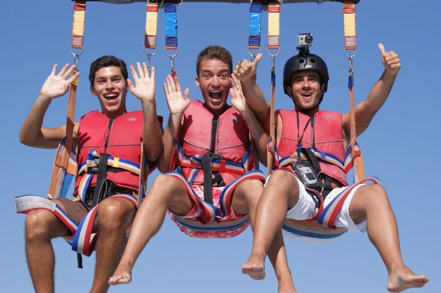 Parasailing Vilamoura - Guides, Safety, and Comfort: The Part You Can Feel