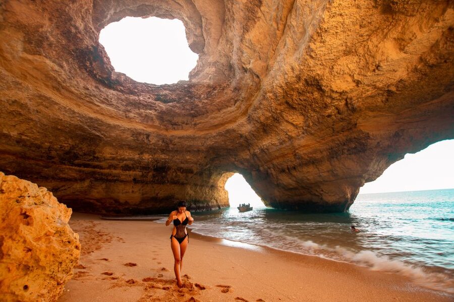 Portimão: Benagil Cave, Marinha Beach Speedboat Tour - Key points to know before you book