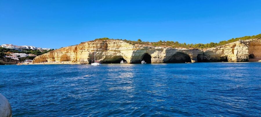 Portimão: Benagil Caves and Coast Boat Tour with Swim Stop - A 3-hour Benagil experience that keeps the focus on caves and comfort