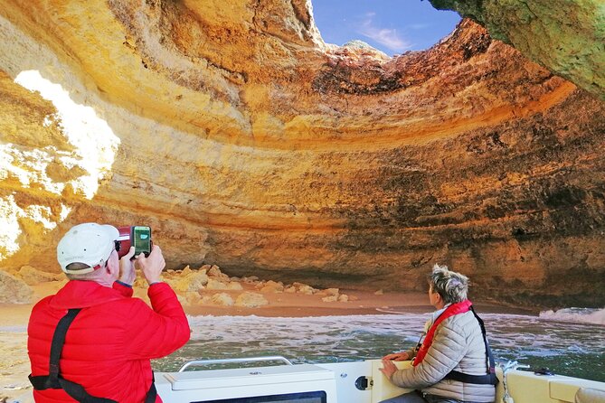Portimão: Benagil Caves Speedboat Tour - Key highlights to pay attention to