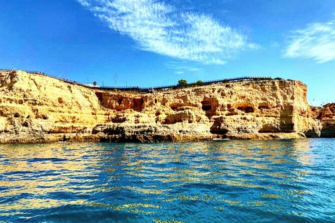 Portimão: Benagil Caves Speedboat Tour - Life jackets and safety: automatic, but handle with care