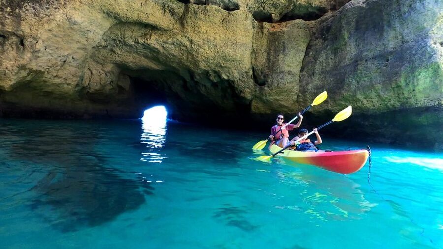 Portimão: Kayak Tour of Benagil Caves - Where you kayak, what the route feels like minute to minute