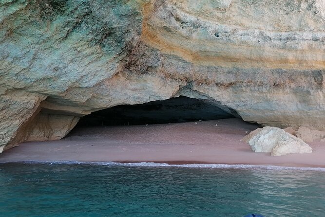 Portimão to Benagil: Adrenaline Wave 90 Minutes Cave Tour - A fast, high-impact way to see Algarve caves from the water