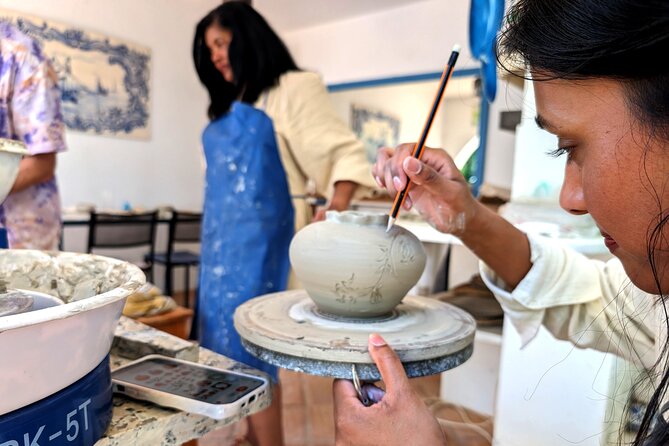 Pottery workshop in the Algarve - Finding Roda Viva Cerâmica Artística in Silves and meeting at Casa Simões
