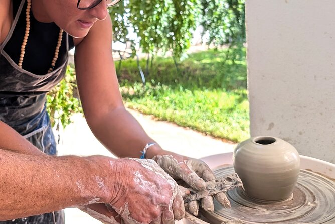 Pottery workshop in the Algarve - Price and value: what $147 really covers (and what it doesn’t)