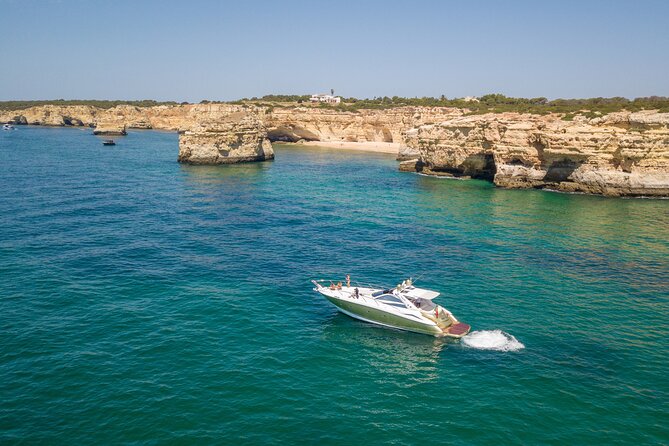 Private Coastline and Dolphins Yacht Cruise from Albufeira - Cruising along a Michelin top 100 beach (and what you actually get from it)