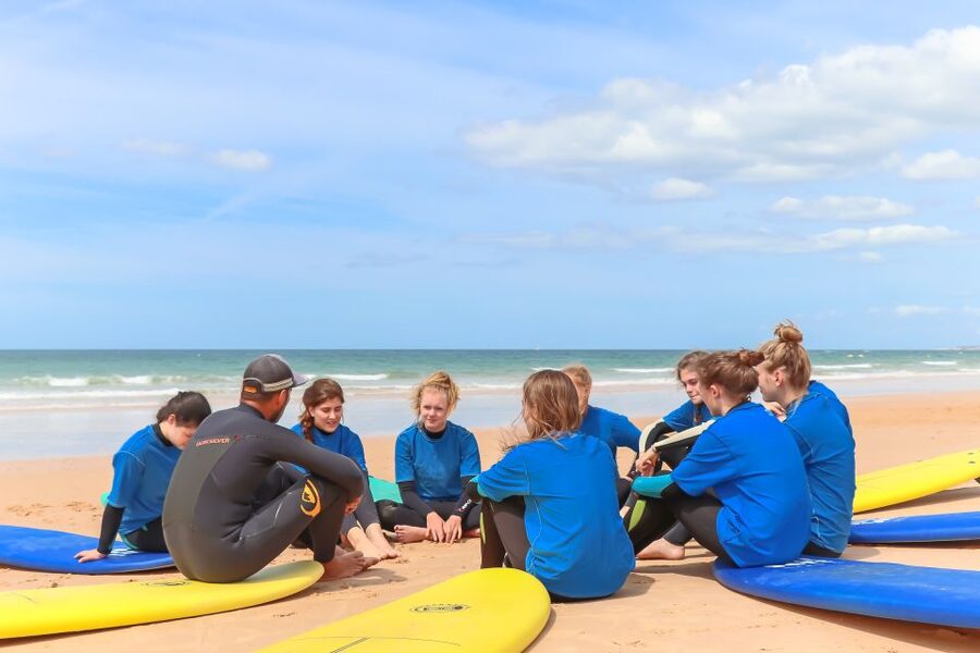 Quarteira: 2-Hour Surf Lesson at Falésia Beach - Safety briefing on the sand, then warm-up drills that actually matter