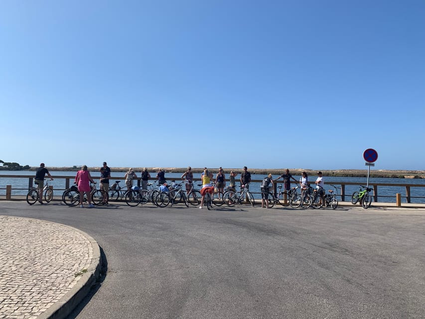 Ria Formosa: Guided Bike Tour (3h), Início na Quinta do Lago - Meeting at Quinta do Lago, Starting Easy