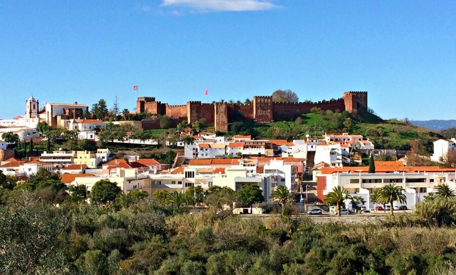 Silves, Caldas and Monchique Wine Tasting: Full Day Tour - Monchique village free time in the main square