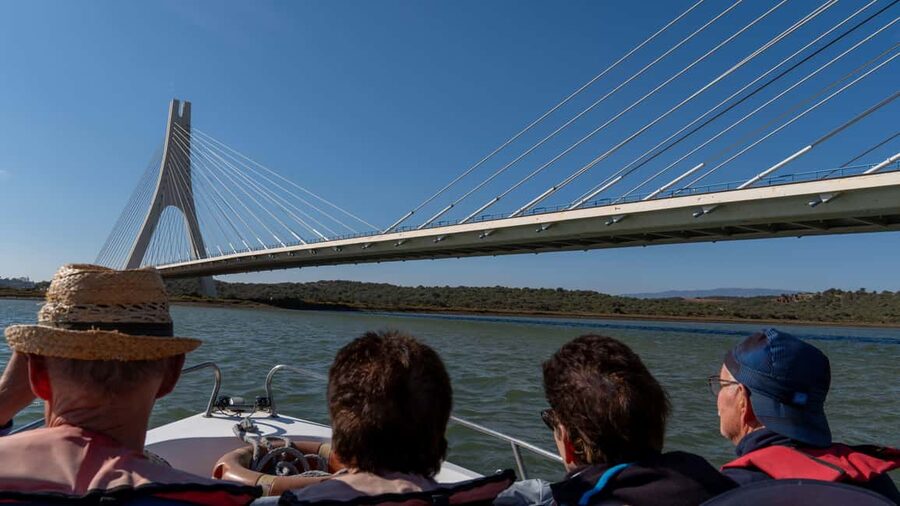 Silves History & Nature Boat Tour on the Arade River - Landing in Silves, why the “town on top of a river” vibe matters