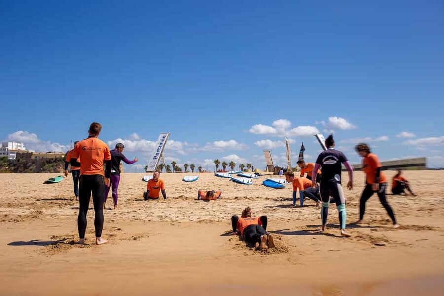 Surf Lesson Praia da Rocha - Who should book this lesson, and who should look elsewhere